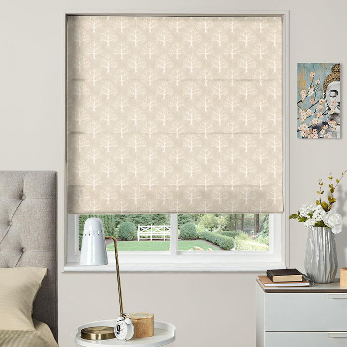 Electric Roman Blind in Great Oak Nougat