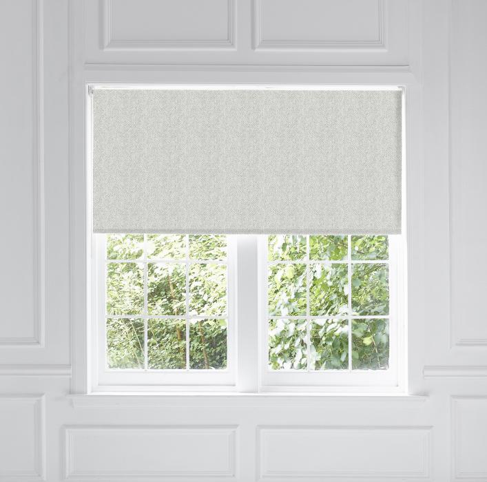 Roller Blind in Arran Blackout Amethyst
