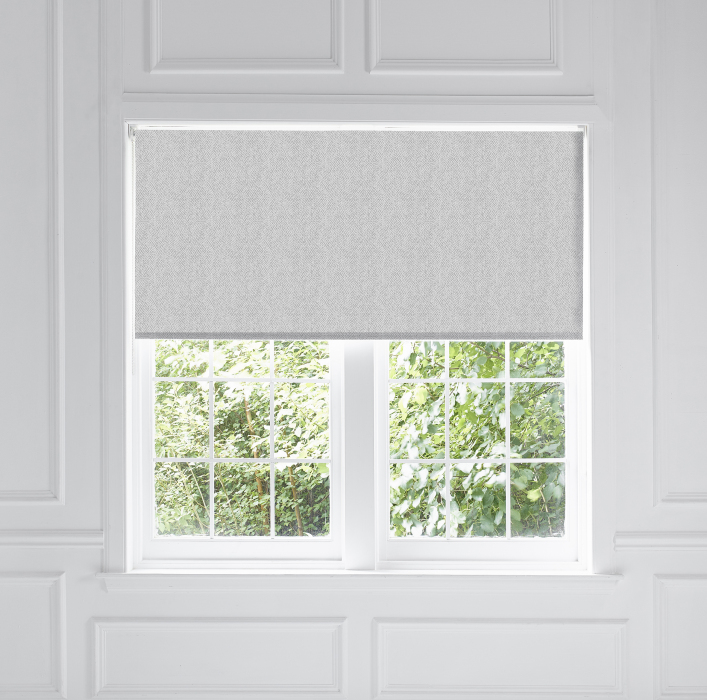 Roller Blind in Arran Blackout Amethyst
