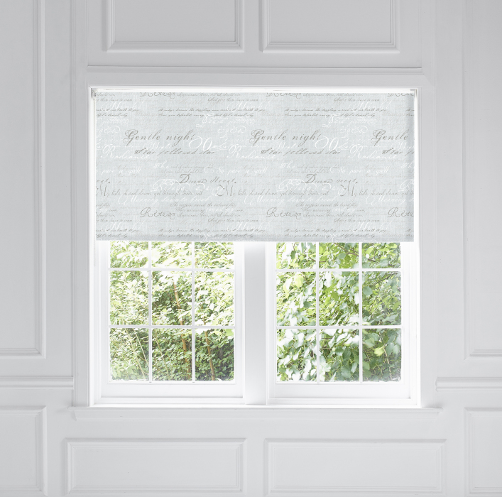 Roller Blind in Arran Blackout Amethyst