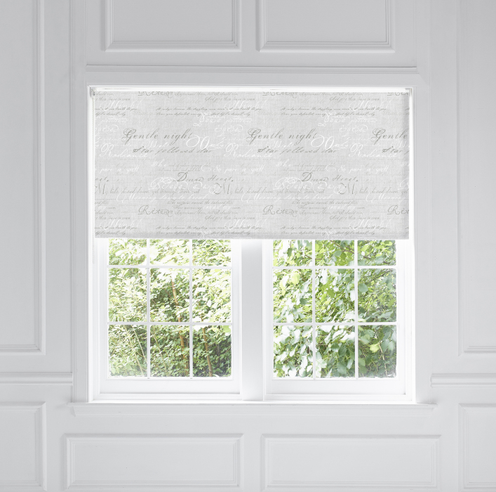 Roller Blind in Arran Blackout Amethyst