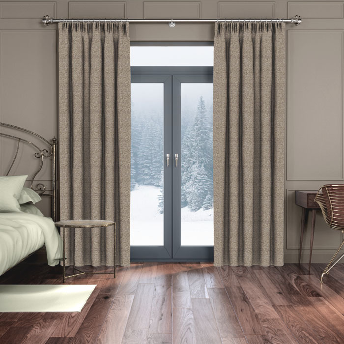 Curtains in Boucle Dove