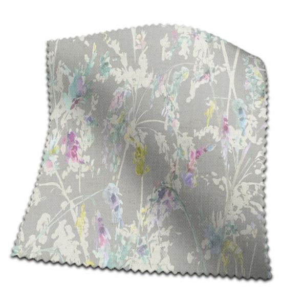 Swatch of Fenadina Summer by Voyage