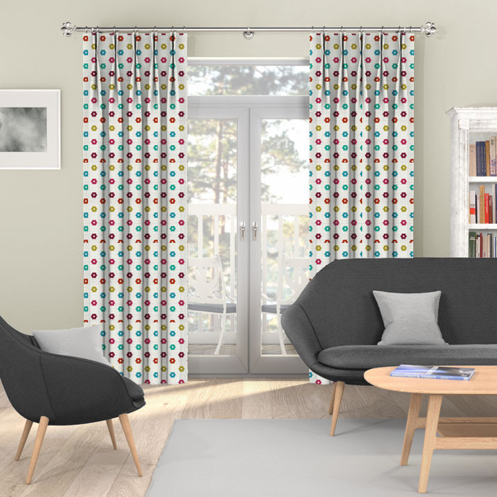 Curtains in Flower Power Tutti Fruitti