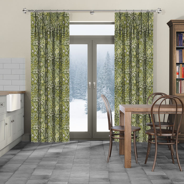 Curtains in Cotswold Moss