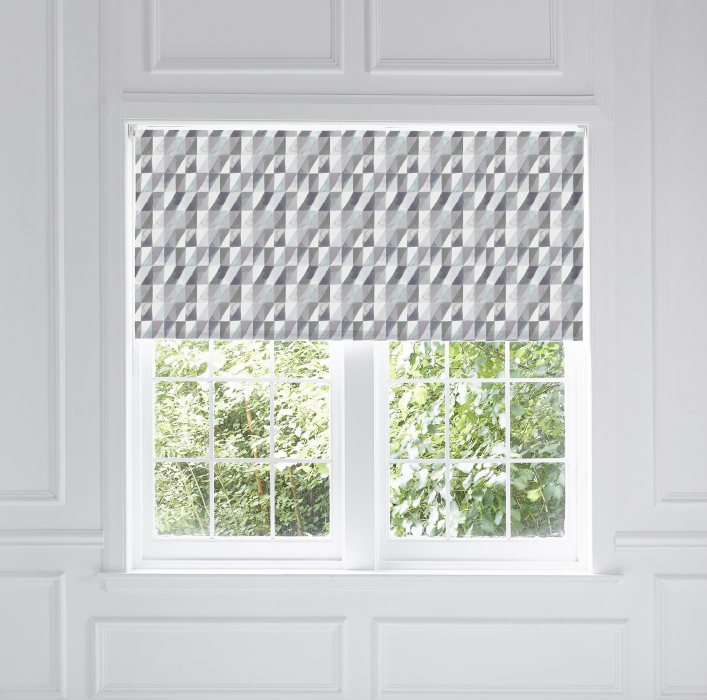 Roller Blind in Arran Blackout Amethyst