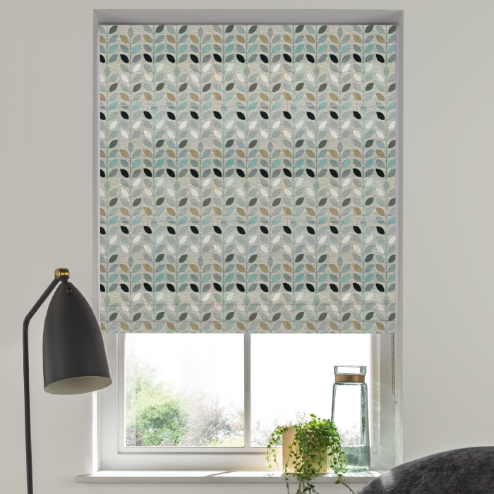 Roman Blind in Leaf Stripe Licorice Root