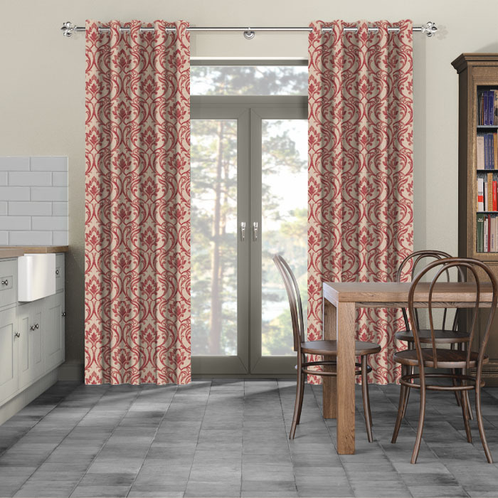 Curtains in Leyburn Spice