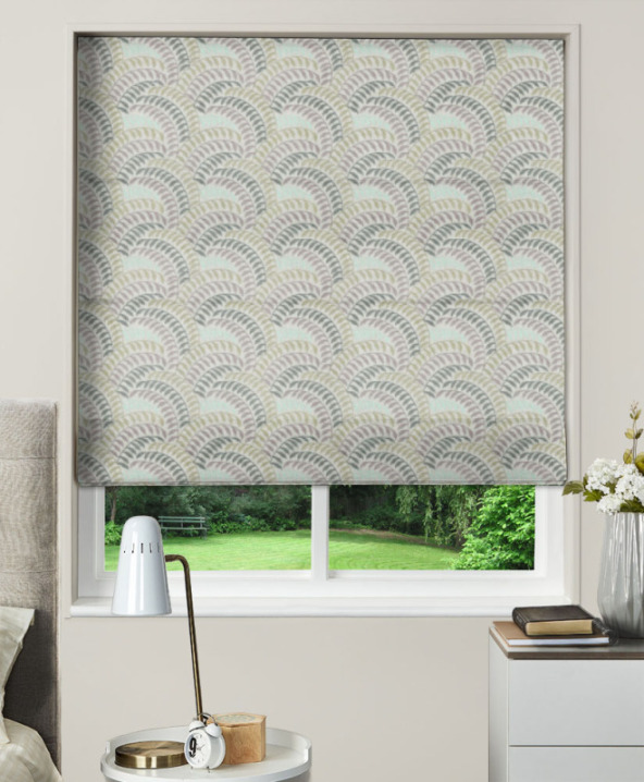 Made To Measure Roman Blind Cavallo Pastel