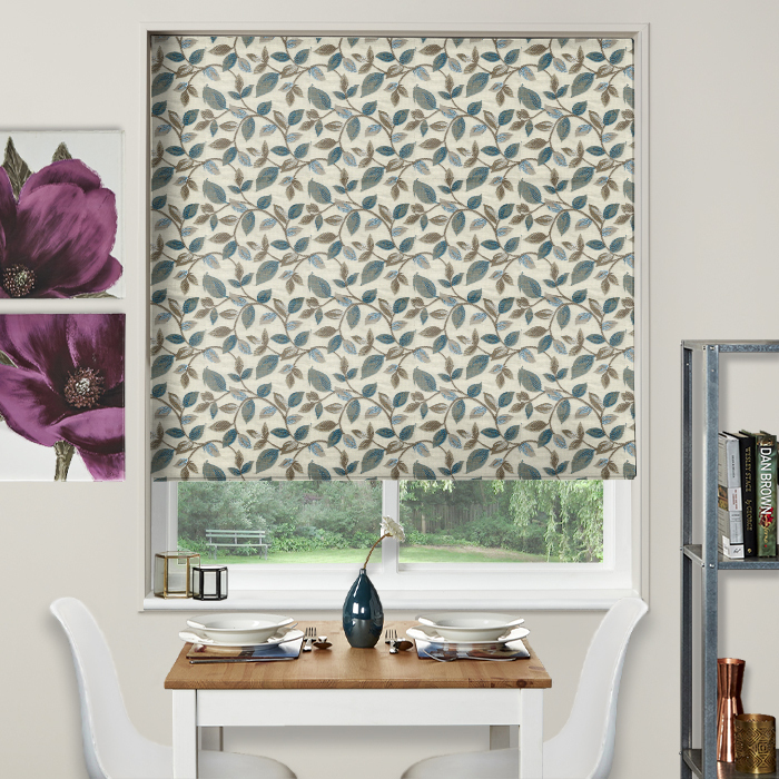 Roman Blind in Vercelli Navy