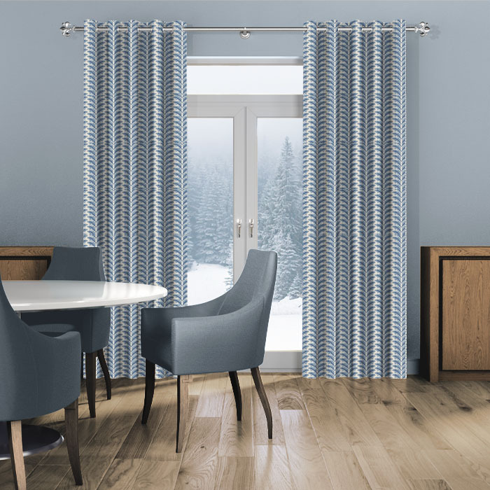 Curtains in Woodcote Delft