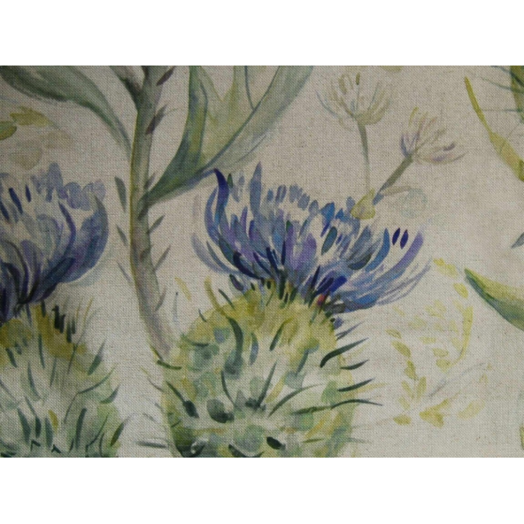 Image of Thistle Glen winter by Voyage